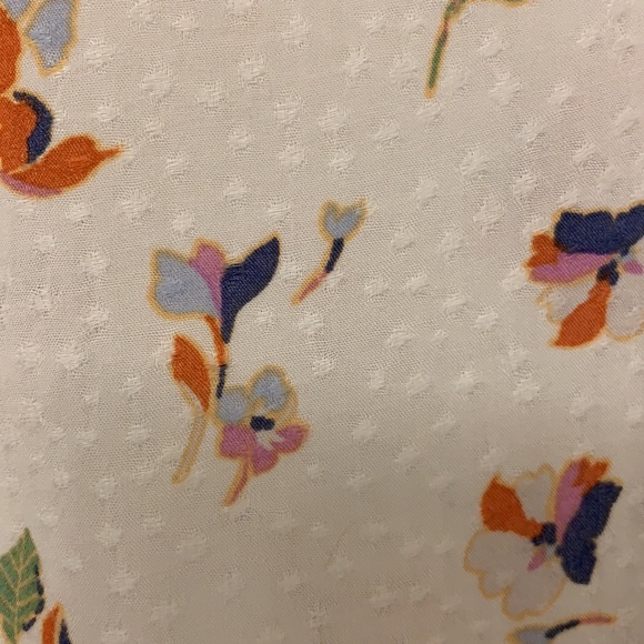 Copper key | Rayon Floral Blouse - Picture 4 of 11